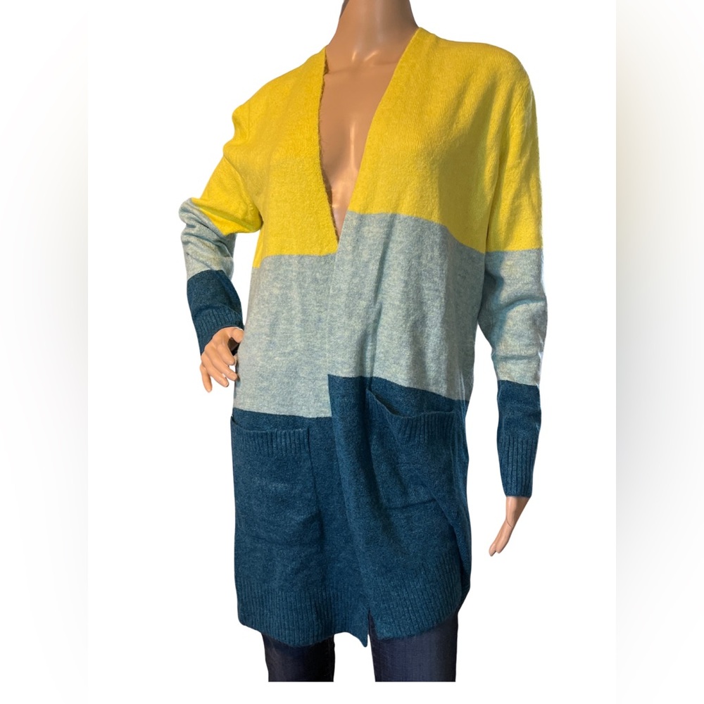 NWT A new day Cardigan